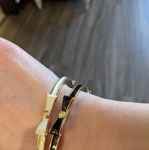 White and black pair of bow bangle bracelets #nwt